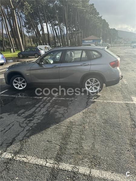 Usado BMW X1 143 CV (105 kW) 2011 Gris / plata SUV