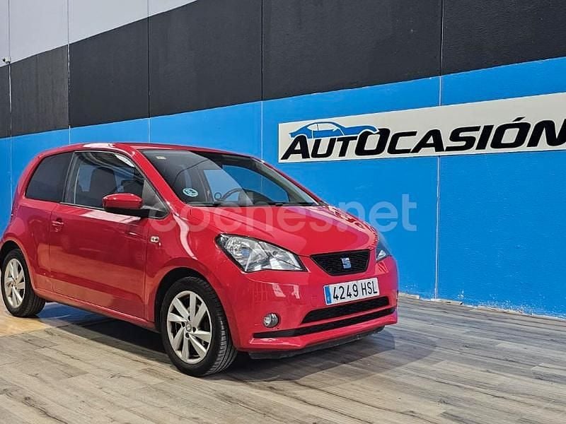 Rojo Usado 2012 Seat Mii Style Utilitario | 5800 € (Precio justo) - Imagen 1/4