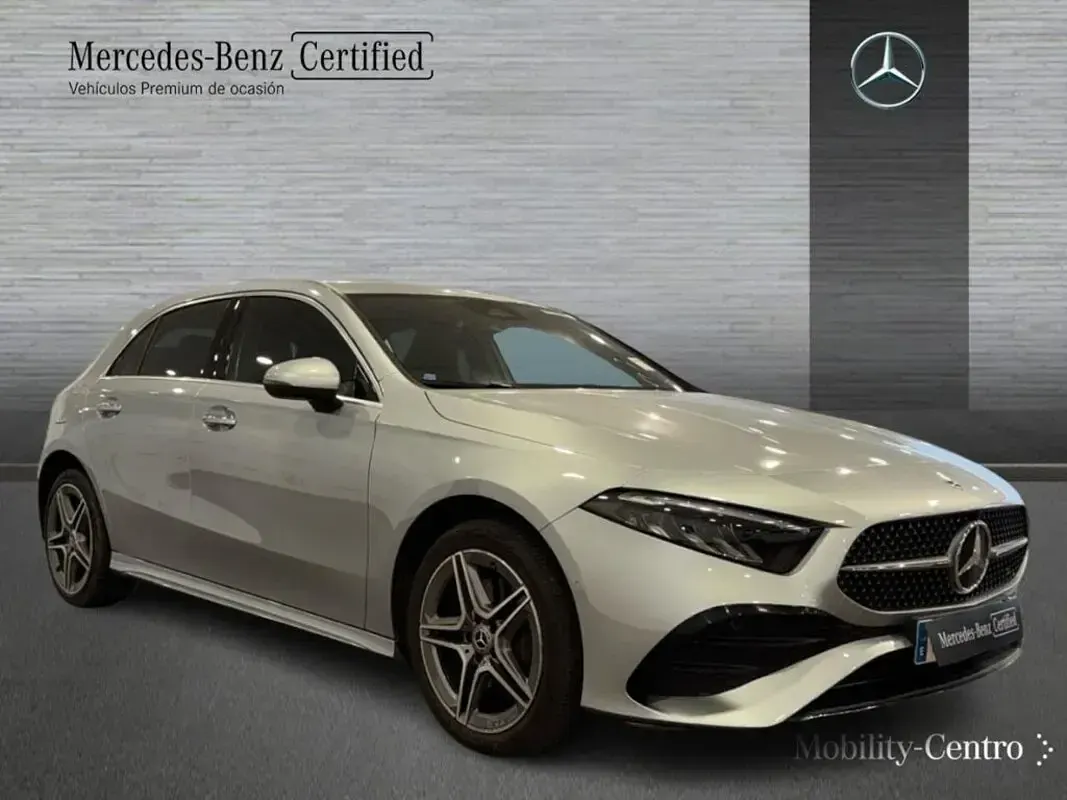 Usado Mercedes A250 163 CV (119 kW) 2025 Plata hightech