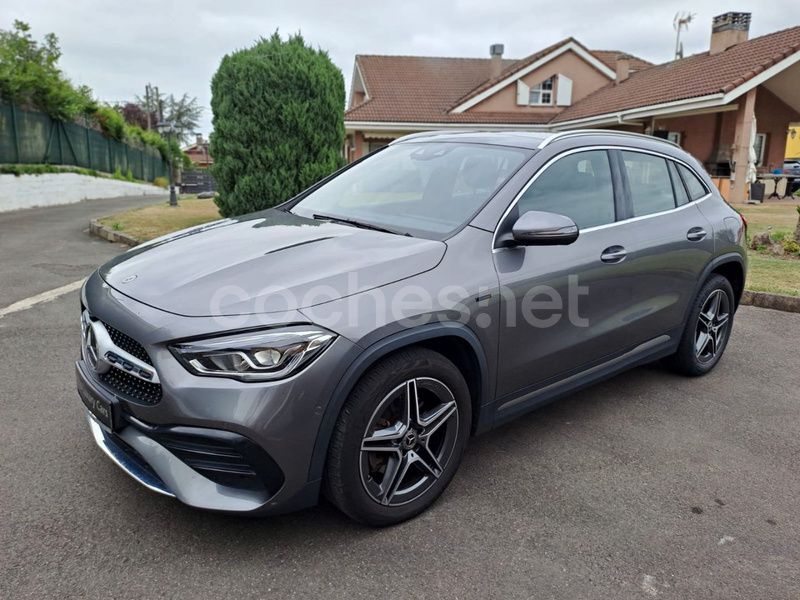 Usado Mercedes GLA250 218 CV (160 kW) 2021 Gris / plata SUV