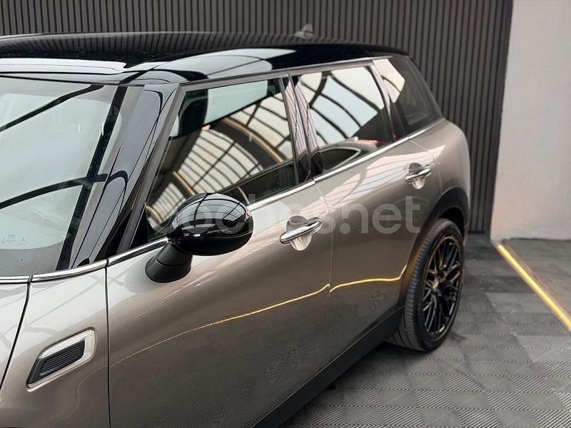 Usado Mini Cooper D Clubman 150 CV (110 kW) 2019 Gris / plata Familiar