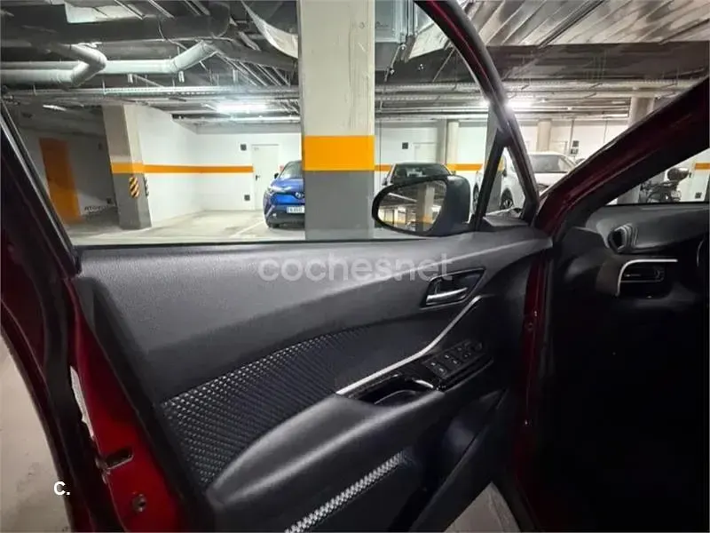 Usado Toyota C-HR Plus 122 CV (89 kW) 2018 Granate SUV