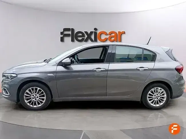 Usado Fiat Tipo 101 CV (74 kW) 2021 Gris