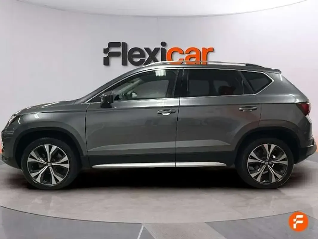 Usado Seat Ateca 150 CV (110 kW) 2024 Gris SUV
