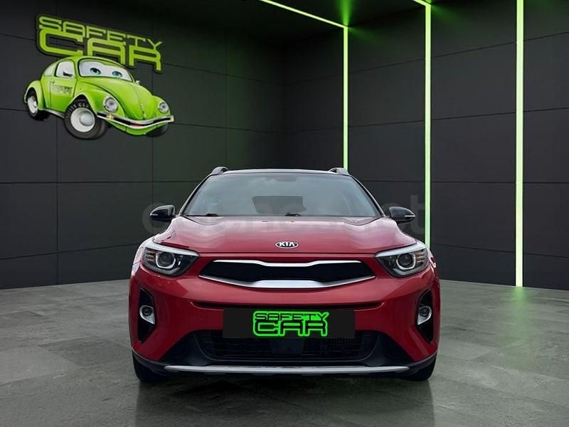 Usado Kia Stonic 120 CV (88 kW) 2018 Rojo SUV