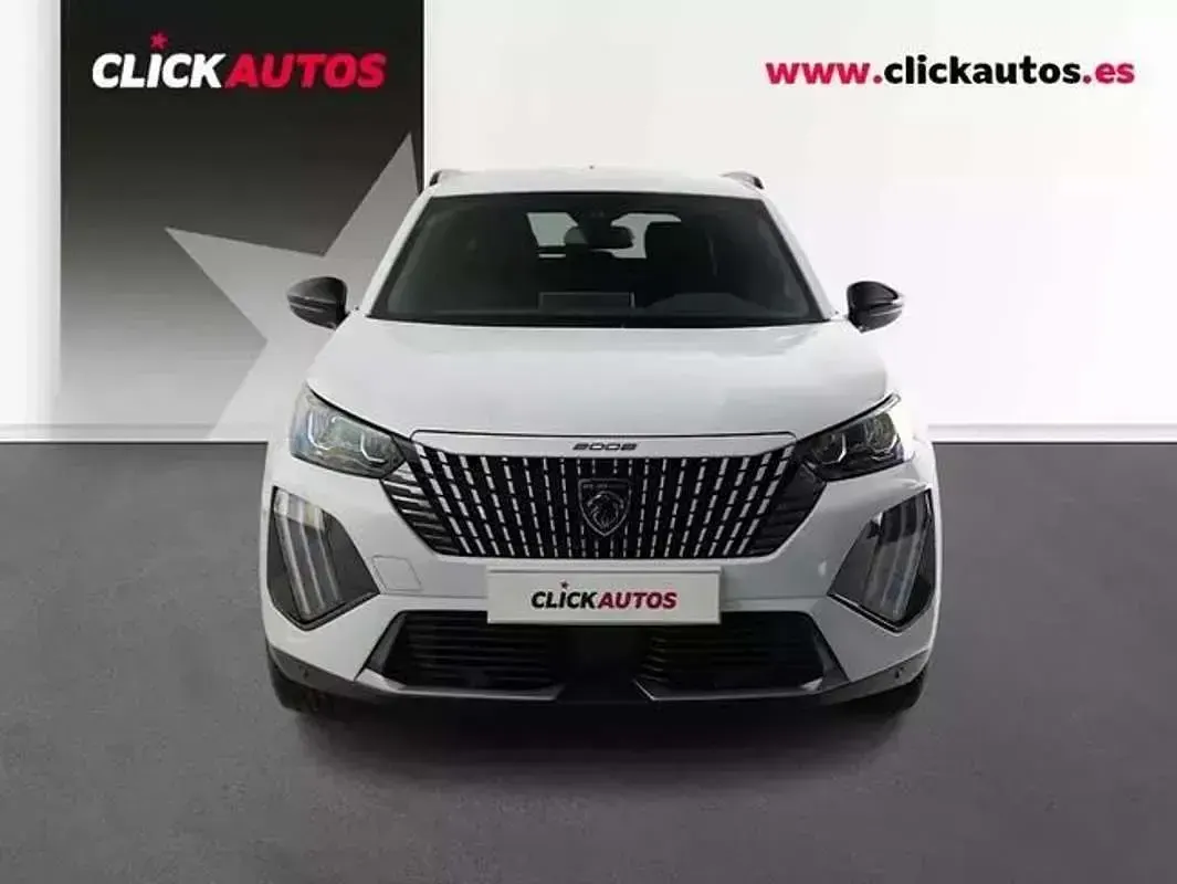 Usado Peugeot 2008 Allure 131 CV (96 kW) 2024 Blanco SUV