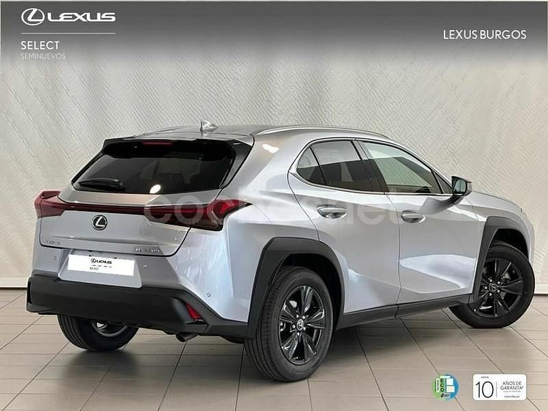 Usado Lexus UX 184 CV (135 kW) 2024 Blanco SUV