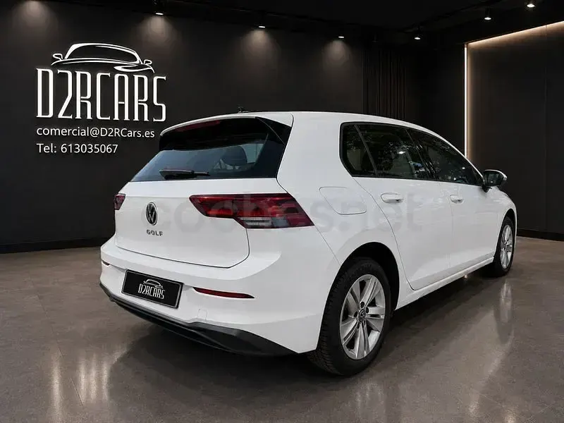 Usado VW Golf VIII Life 115 CV (84 kW) 2022 Blanco Berlina