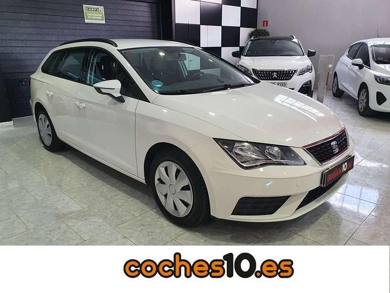Usado Seat Leon ST Reference 116 CV (85 kW) 2020 Blanco Familiar
