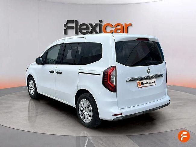 Usado Renault Kangoo 115 CV (84 kW) 2022 Blanco Monovolumen