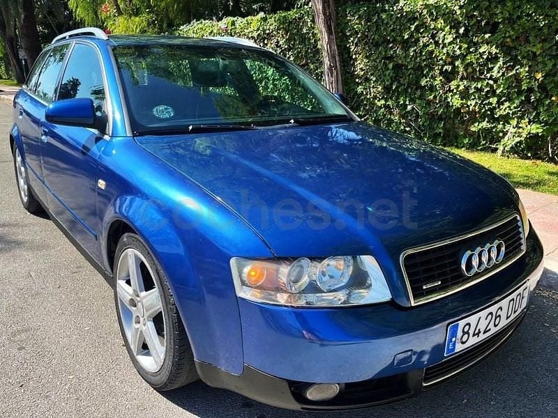 Begagnad Audi A4 Sport 163 HK (119 kW) 2004 Blå Kombi