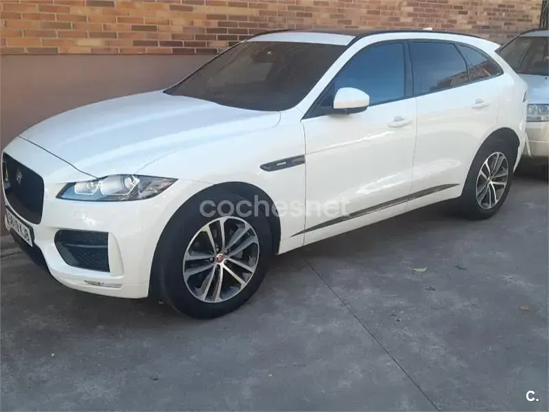 Usado Jaguar F-Pace R-Sport 250 CV (183 kW) 2018 Blanco SUV