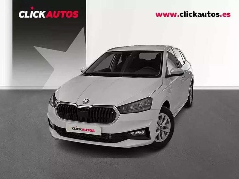 Blanco Usado 2025 Skoda Fabia Selection Utilitario | 18.850 € (Buen precio) - Imagen 1/4