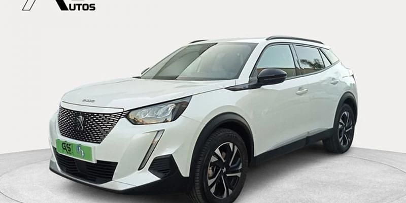 Gris Usado 2023 Peugeot e-2008 Allure SUV | 16.800 € (Super precio) - Imagen 1/4