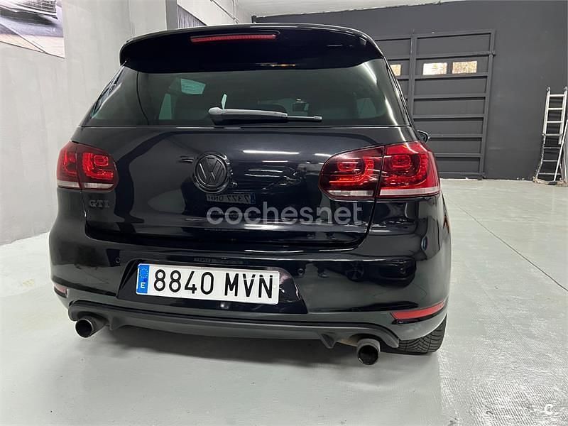 Negro Usado 2009 VW Golf VI GTI Berlina | 13.000 € (Precio justo) - Imagen 1/4
