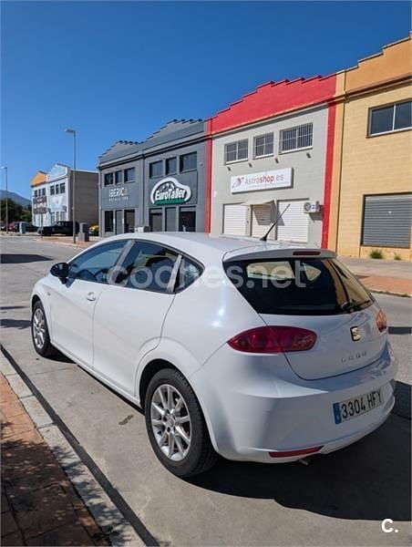 Usado Seat Leon Copa 105 CV (77 kW) 2011 Blanco Utilitario