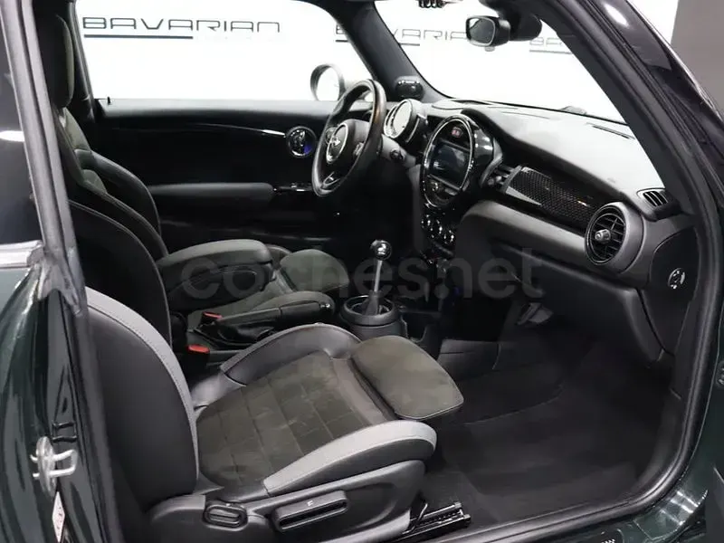 Usado Mini John Cooper Works 231 CV (169 kW) 2019 Verde Utilitario