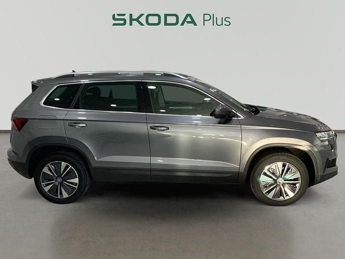 Usado Skoda Karoq Selection 150 CV (110 kW) 2025 Gris SUV