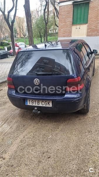 Usado VW Golf IV Highline 130 CV (95 kW) 2003 Azul Berlina