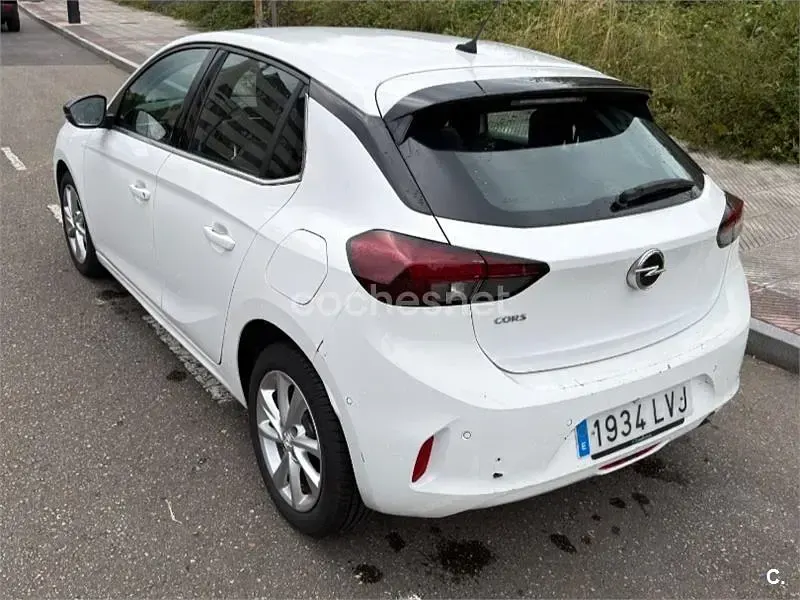 Usado Opel Corsa Elegance 100 CV (73 kW) 2021 Blanco Utilitario