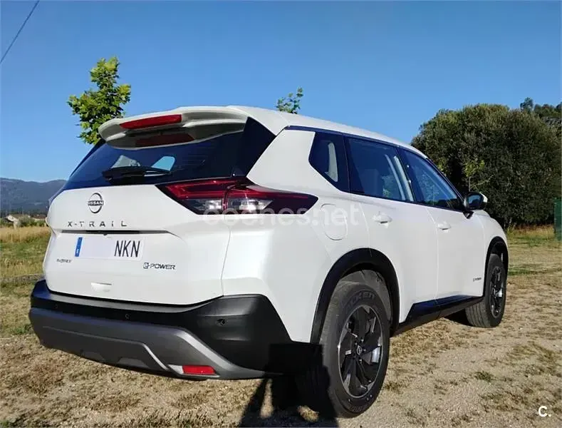 Usado Nissan X-Trail Acenta 213 CV (156 kW) 2026 Blanco SUV