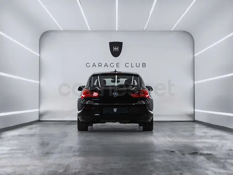 Usado BMW 120 184 CV (135 kW) 2017 Negro Utilitario