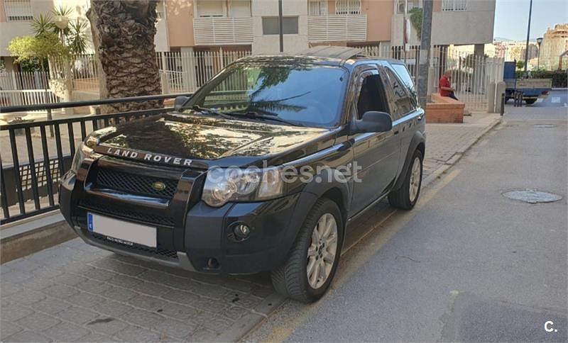 Negro Usado 2004 Land Rover Freelander S SUV | 6500 € (Precio justo) - Imagen 1/4