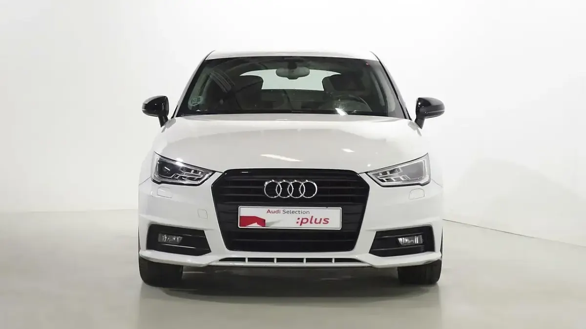 Usado Audi A1 Exclusive 95 CV (69 kW) 2018 Blanco Utilitario
