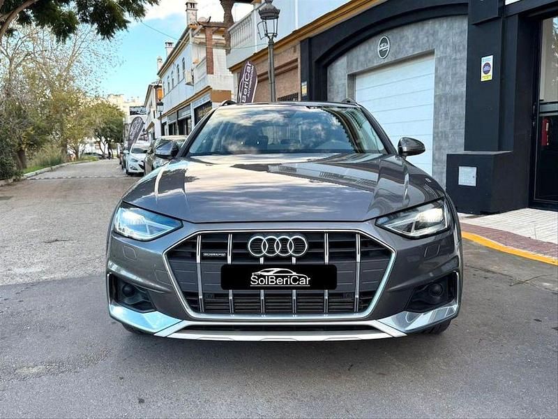 Usado Audi A4 231 CV (169 kW) 2020 Gris Berlina