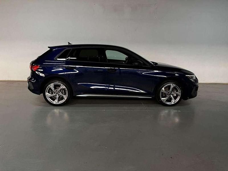 Usado Audi A3 Sportback e-tron S-Line 204 CV (150 kW) 2024 Azul Utilitario