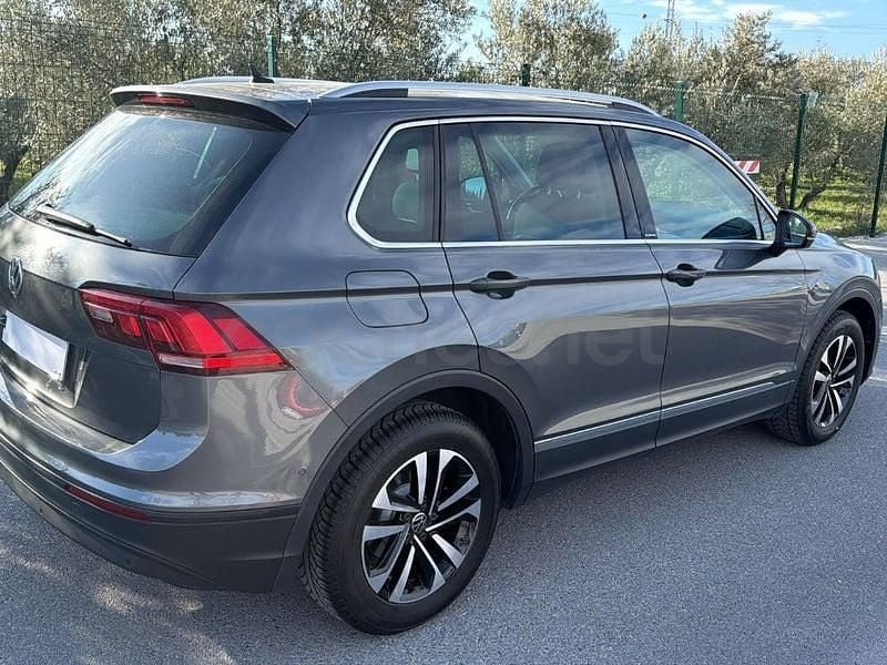 Usado VW Tiguan Advance 150 CV (110 kW) 2020 Gris / plata SUV