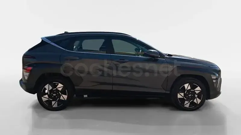 Nuevo Hyundai Kona 115 CV (84 kW) 2026 Gris / plata SUV