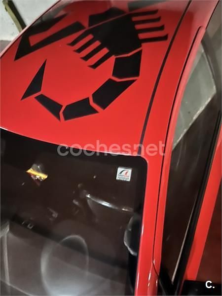 Usado Abarth Punto Evo 165 CV (121 kW) 2011 Rojo Utilitario
