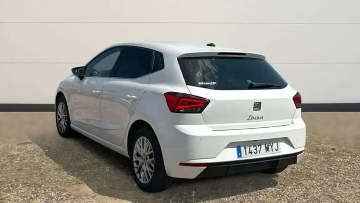 Usado Seat Ibiza XCELLENCE 116 CV (85 kW) 2025 Blanco Utilitario