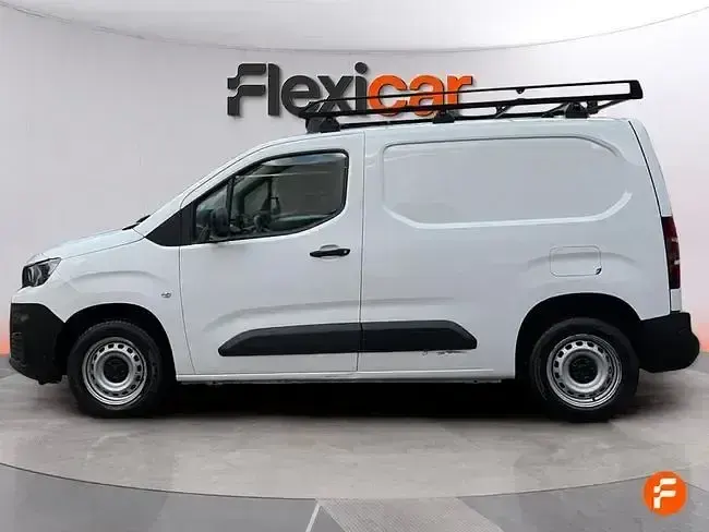 Usado Peugeot Partner 102 CV (75 kW) 2021 Blanco Monovolumen