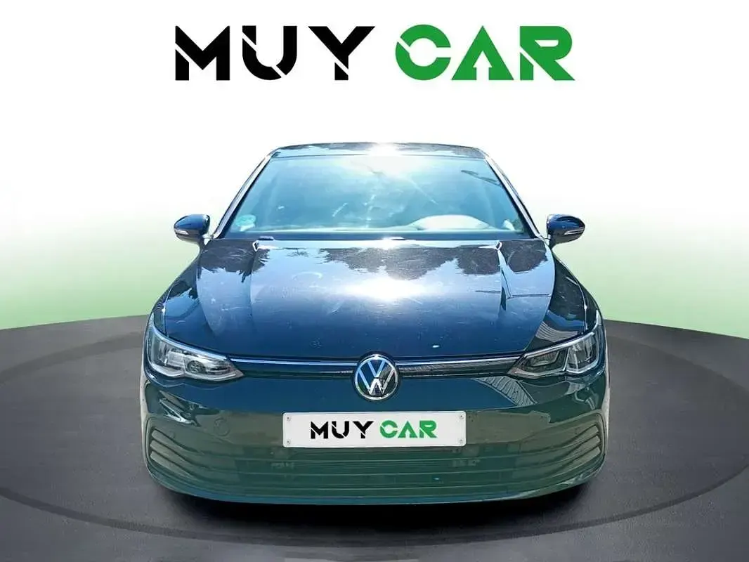 Usado VW Golf VIII Life 131 CV (96 kW) 2021 Negro Utilitario