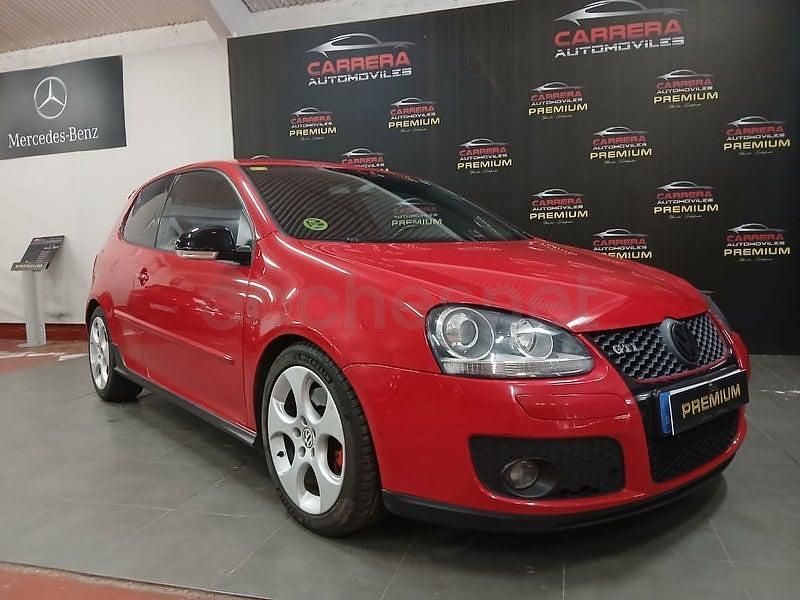 Usado VW Golf IV GTI 200 CV (147 kW) 2005 Rojo Berlina