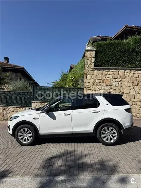Usado Land Rover Discovery Sport HSE 150 CV (110 kW) 2016 Blanco SUV
