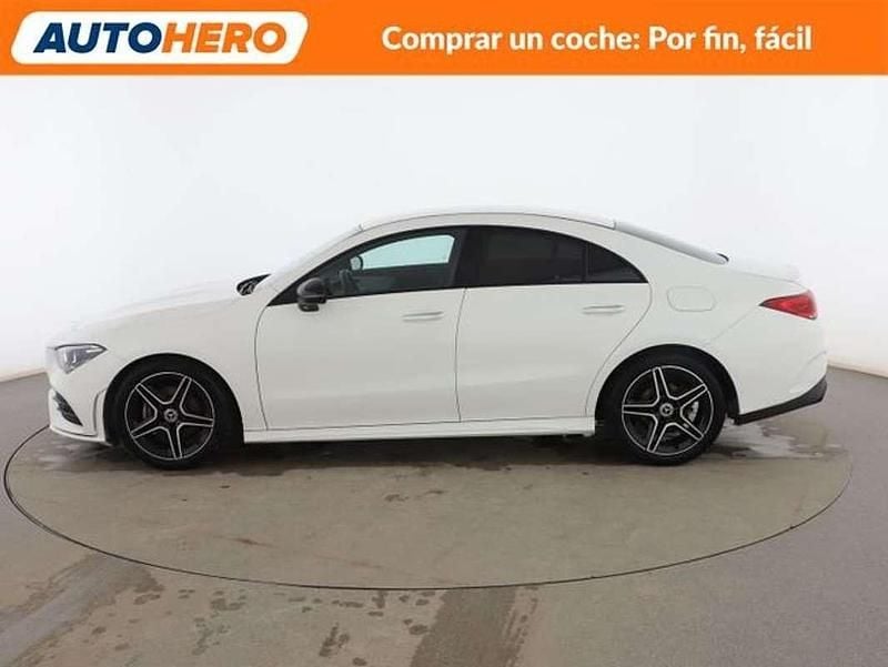Usado Mercedes CLA180 AMG line 136 CV (100 kW) 2019 Blanco Berlina