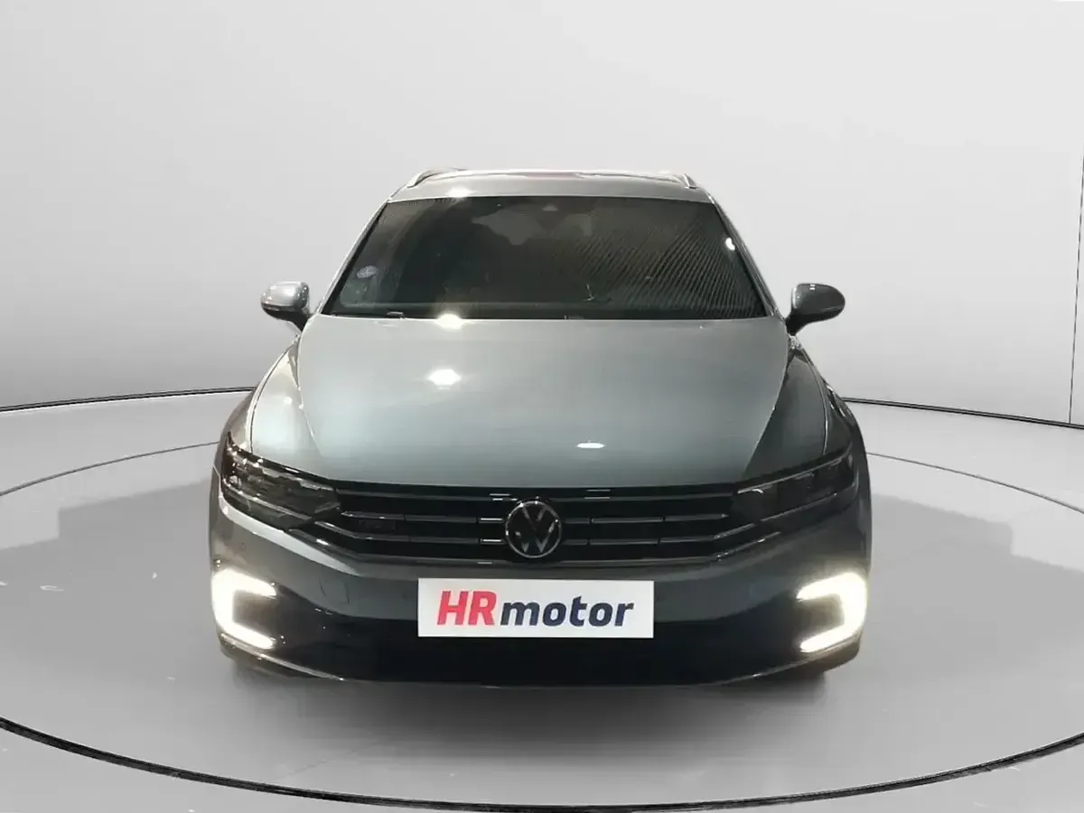 Usado VW Passat GTE 218 CV (160 kW) 2022 Gris Familiar