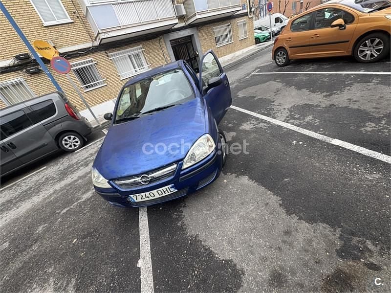 Usado Opel Corsa Enjoy 80 CV (58 kW) 2005 Azul Utilitario