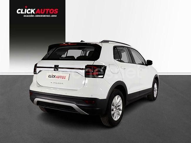 Usado VW T-Cross Advance 95 CV (69 kW) 2023 Negro SUV
