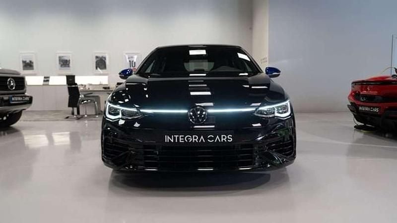 Usado VW Golf R 2024 Negro Coupe
