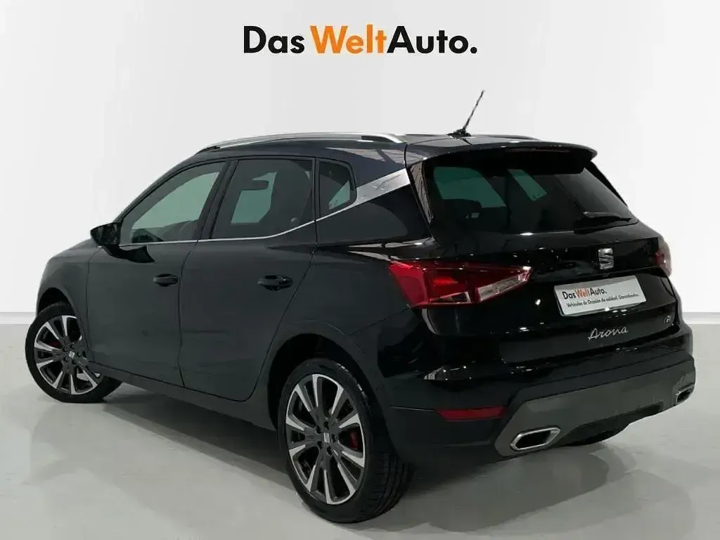 Usado Seat Arona FR 150 CV (110 kW) 2024 Negro SUV