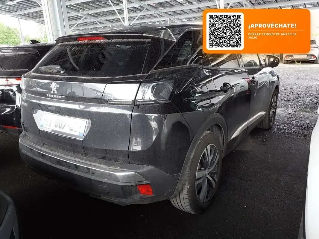 Usado Peugeot 3008 Allure 136 CV (100 kW) 2024 Negro SUV