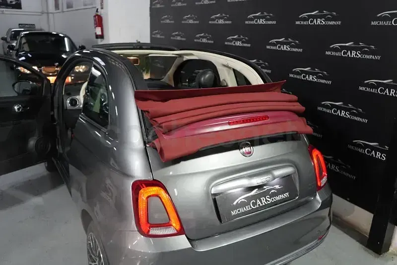 Usado Fiat 500C Style 70 CV (51 kW) 2023 Gris / plata Descapotable