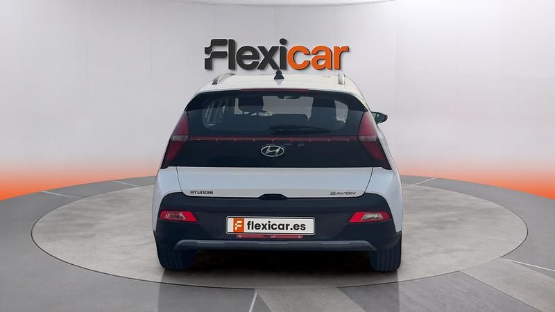 Usado Hyundai Bayon 84 CV (61 kW) 2023 Blanco SUV