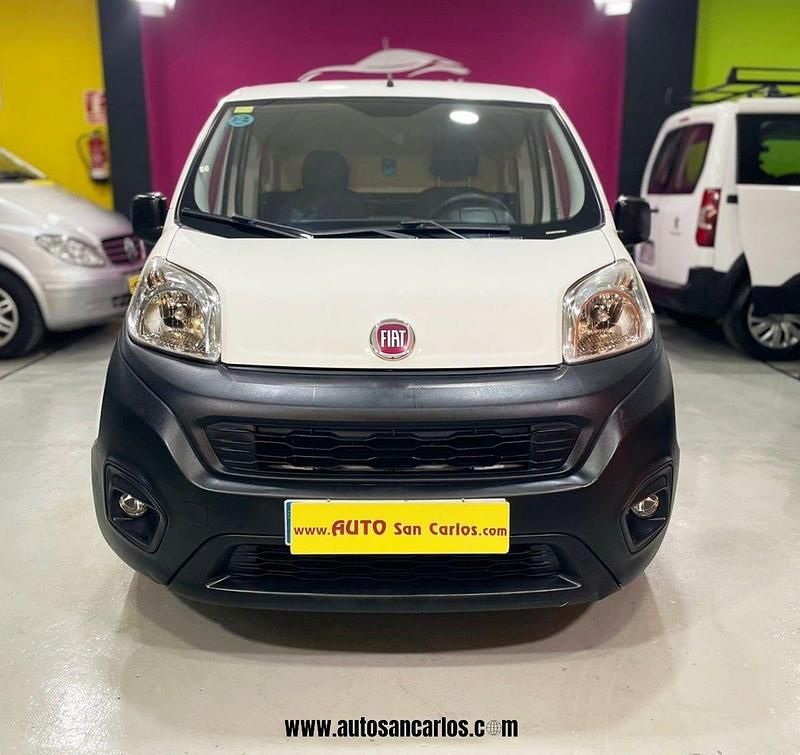 Usado Fiat Fiorino 80 CV (58 kW) 2020 Blanco Monovolumen