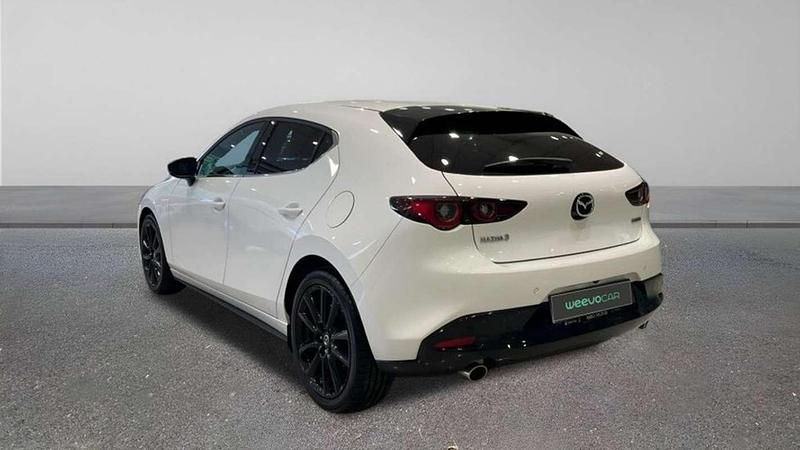 Usado Mazda 3 Homura-Line 122 CV (89 kW) 2024 Blanco Utilitario