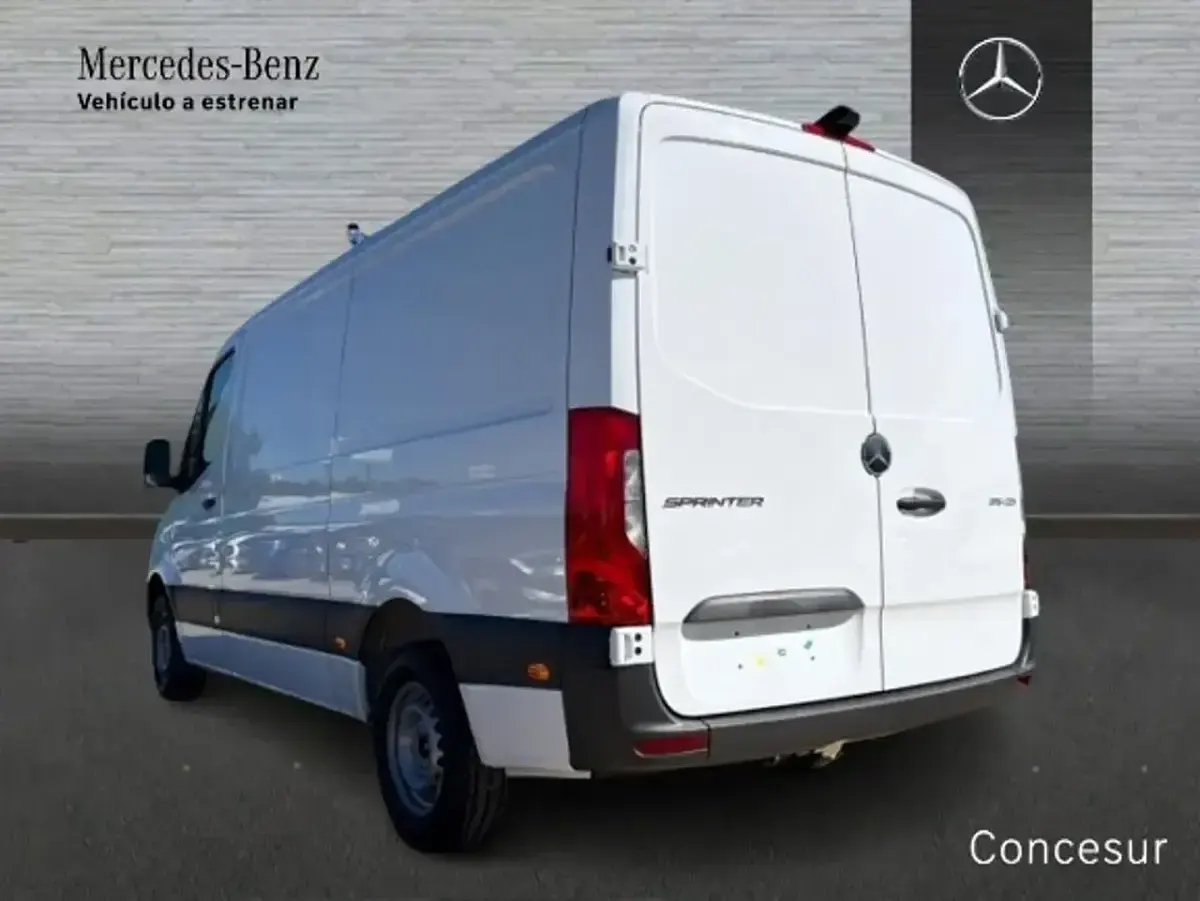 Nuevo Mercedes Sprinter 2026 Blanco Van